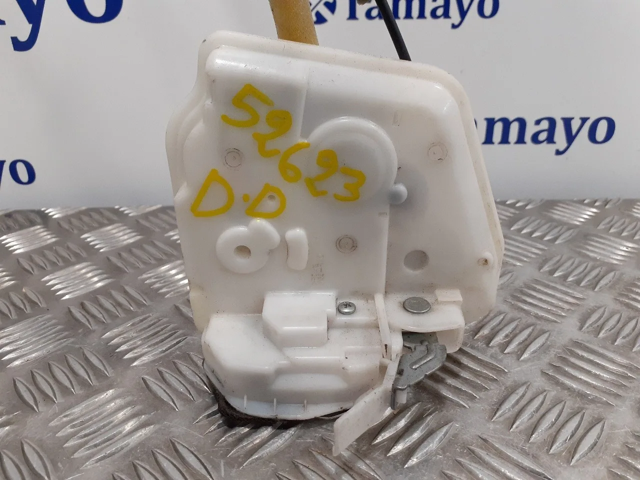 Cerradura Puerta Delantera Derecha para Mazda 2 Lim. ()