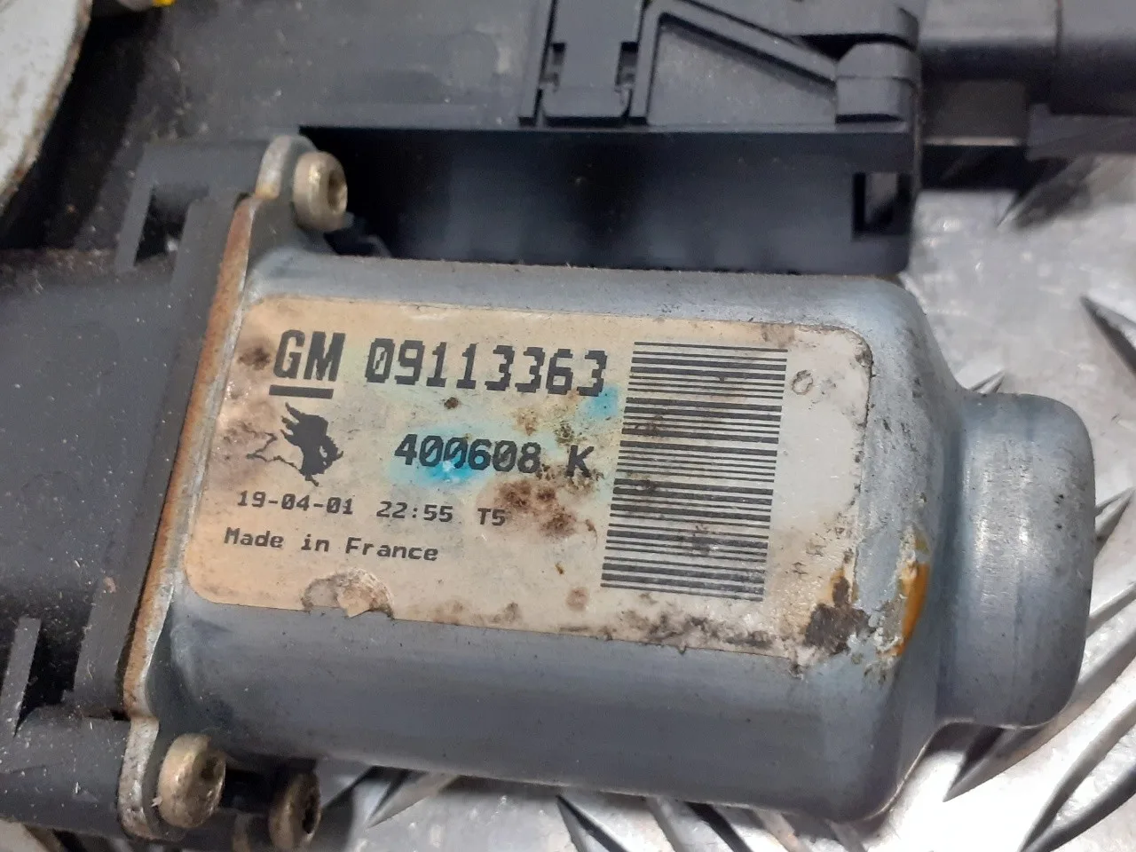 Elevalunas Delantero Izquierdo para Opel Corsa C