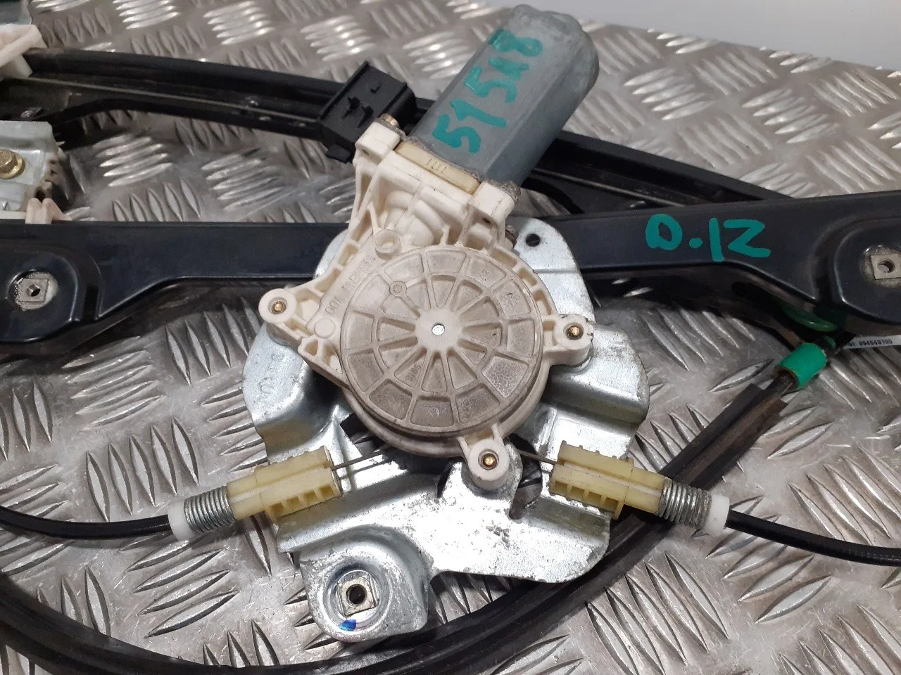 Elevalunas Delantero Izquierdo para Chrysler 300 C