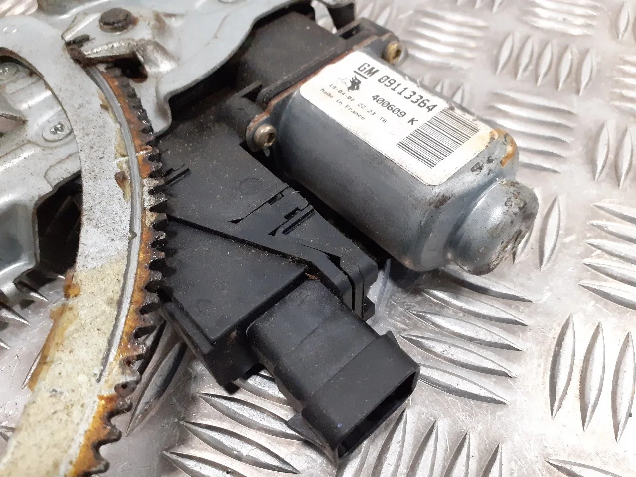 Elevalunas Delantero Derecho para Opel Corsa C