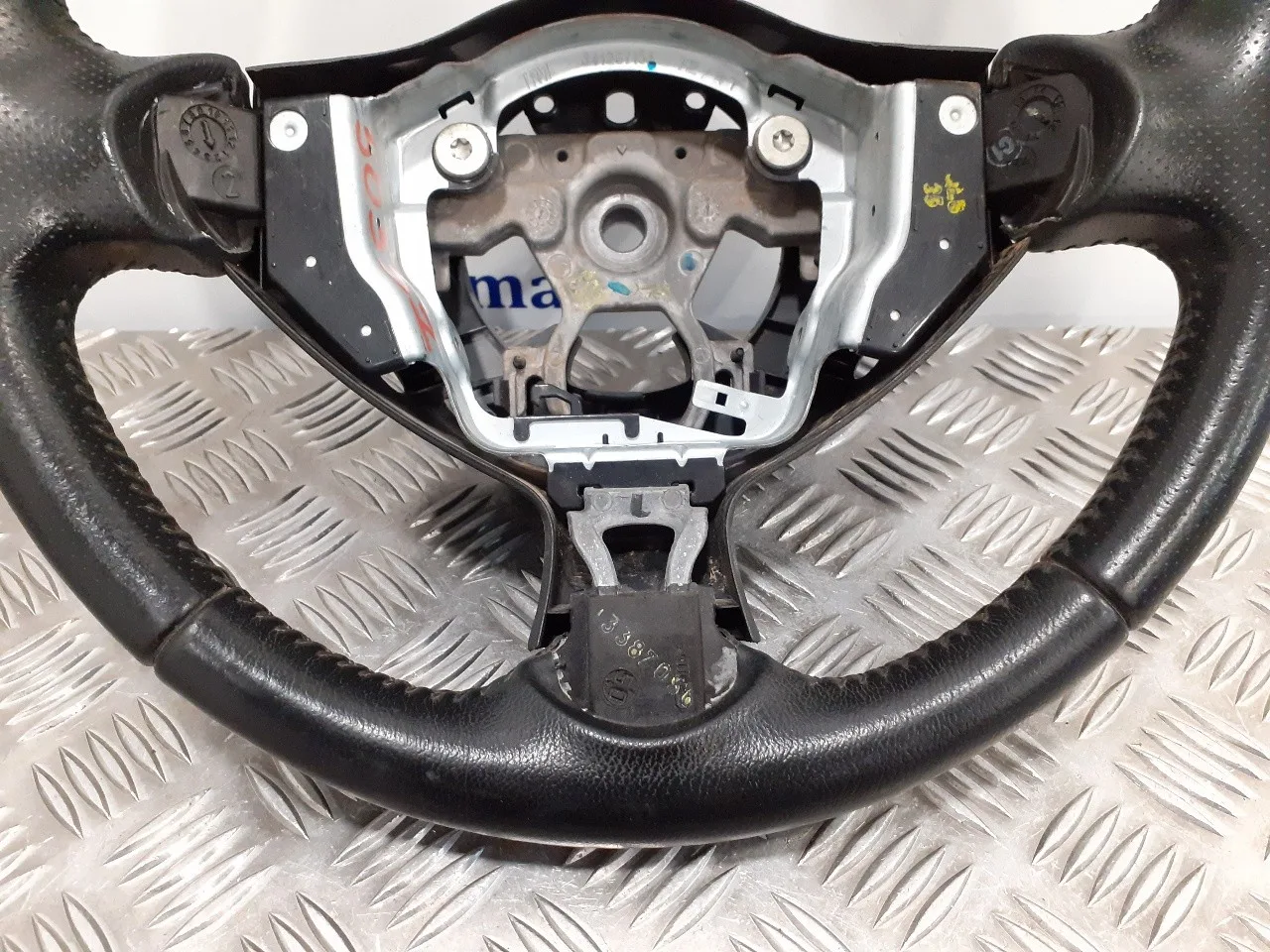 Volante para Nissan Juke (F15)