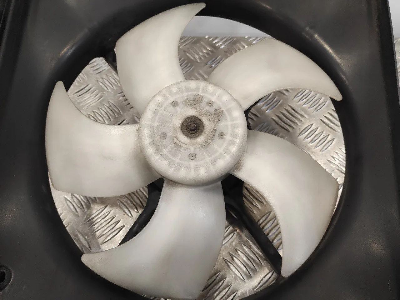 Electroventilador para Subaru Legacy Berl./Familiar B12 (Be/Bh)