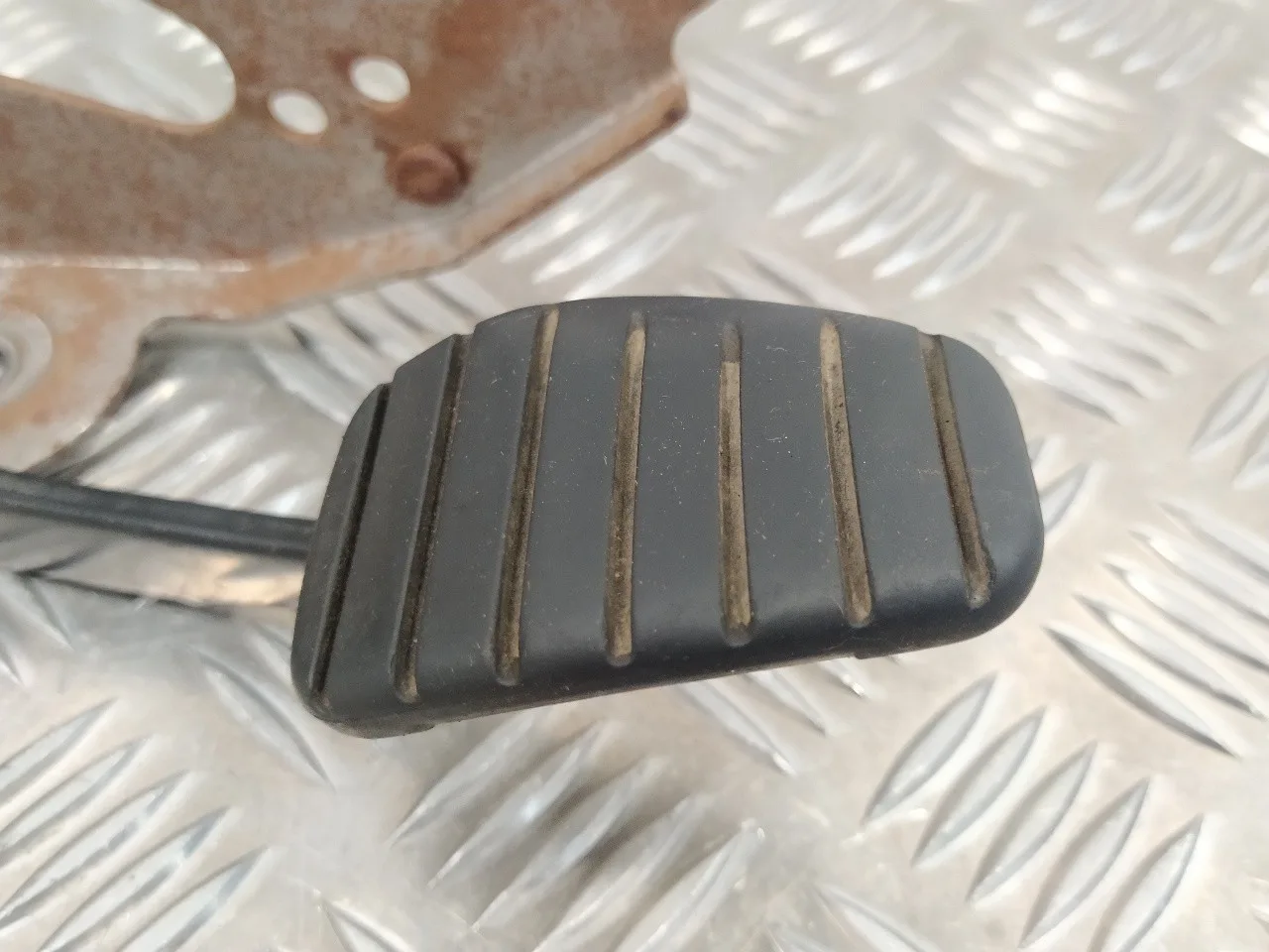 Pedal Freno para Renault Kangoo