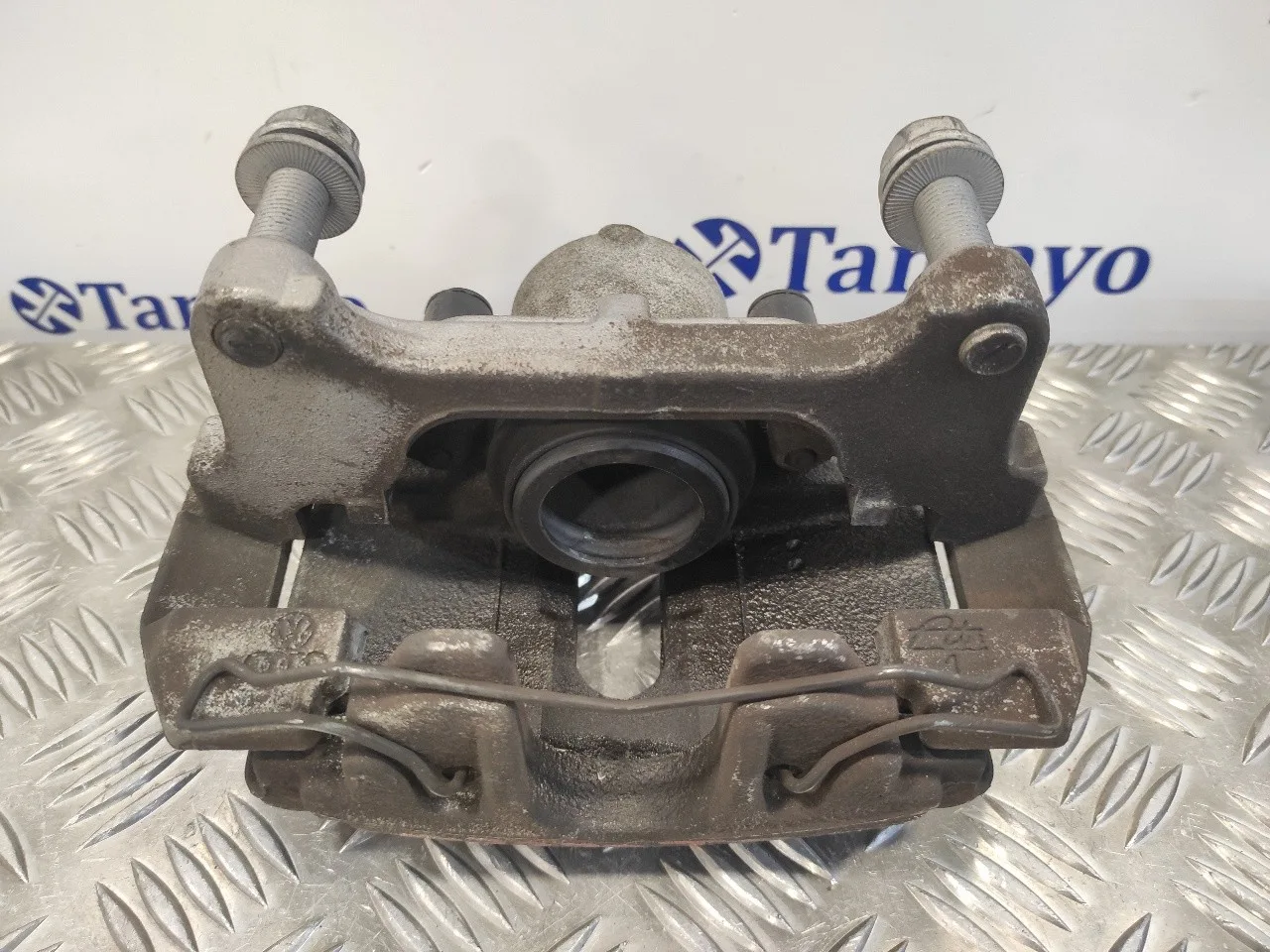Pinza Freno Delantera Izquierda para Volkswagen Passat Berlina (3C2)