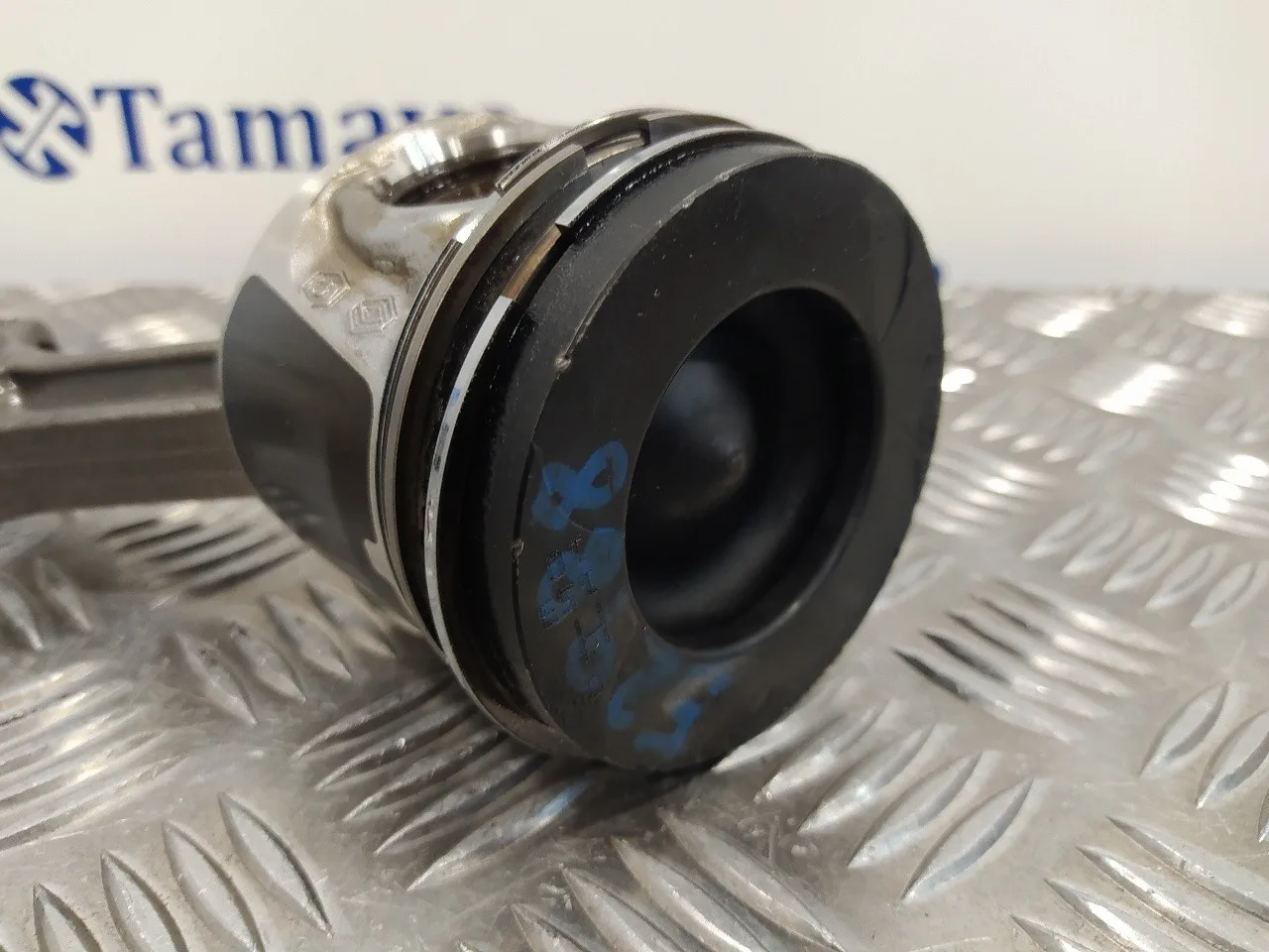 Piston para Nissan Qashqai (J10)