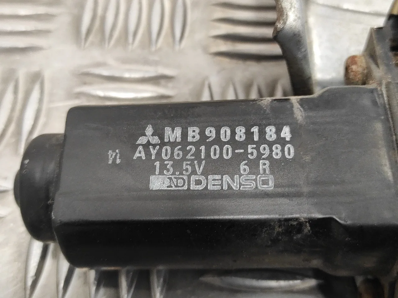 Elevalunas Delantero Derecho para Mitsubishi Eclipse (D30)