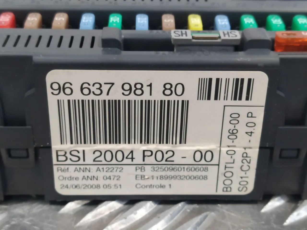 Caja Reles / Fusibles para Peugeot 308 Sw