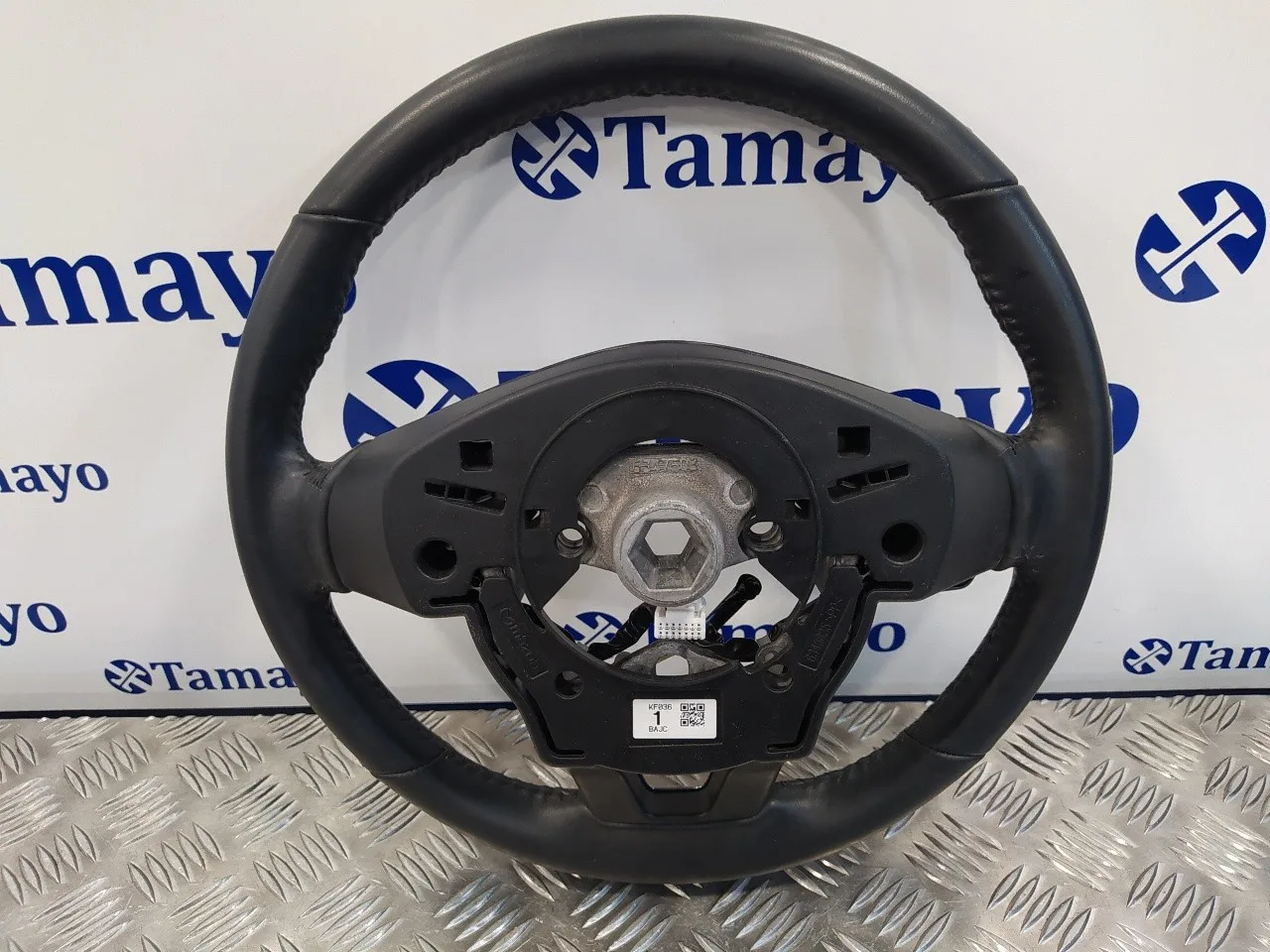 Volante para Mazda 2 Lim. ()