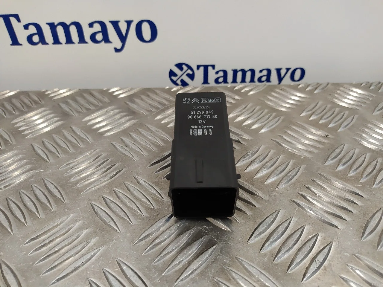 Caja Precalentamiento para Volvo C30