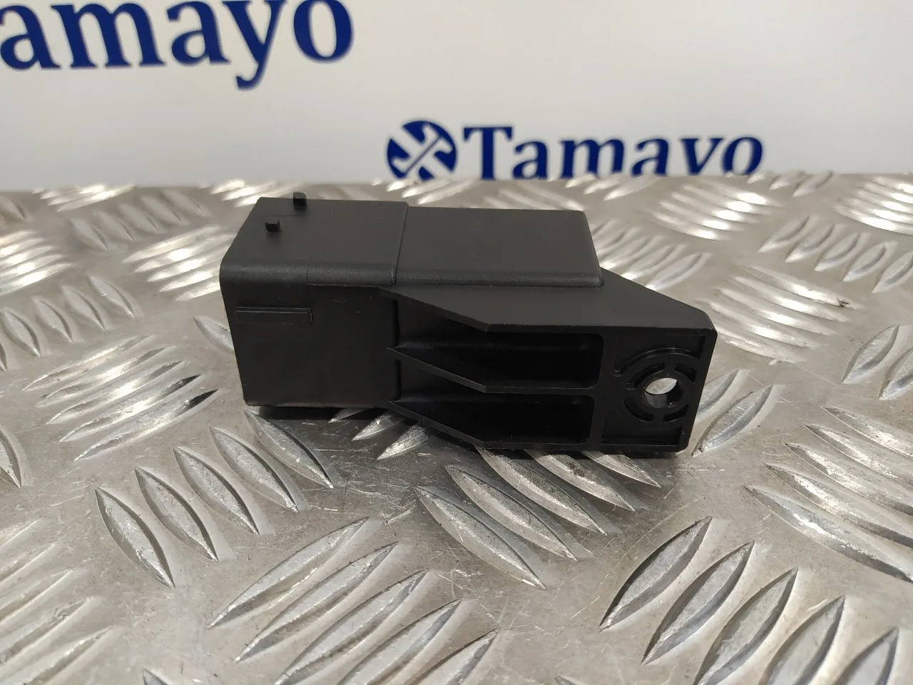 Caja Precalentamiento para Volvo C30