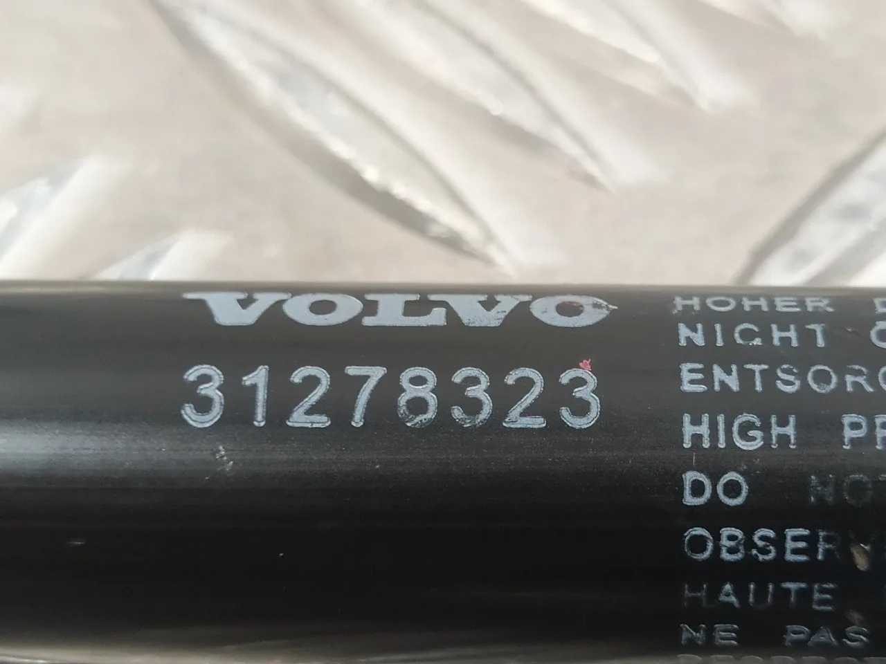 Amortiguadores Maletero / Porton para Volvo C30
