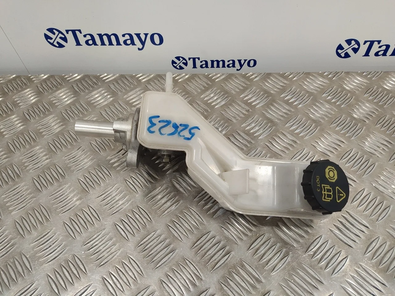 Bomba Freno para Mazda 2 Lim. ()
