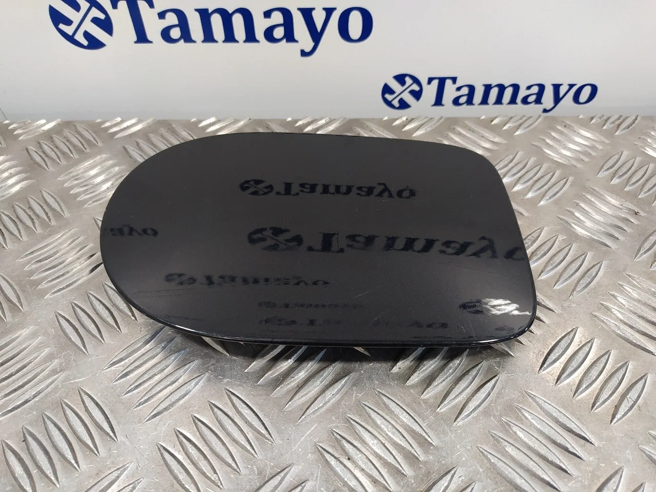 Tapa Exterior Combustible para Volvo C30