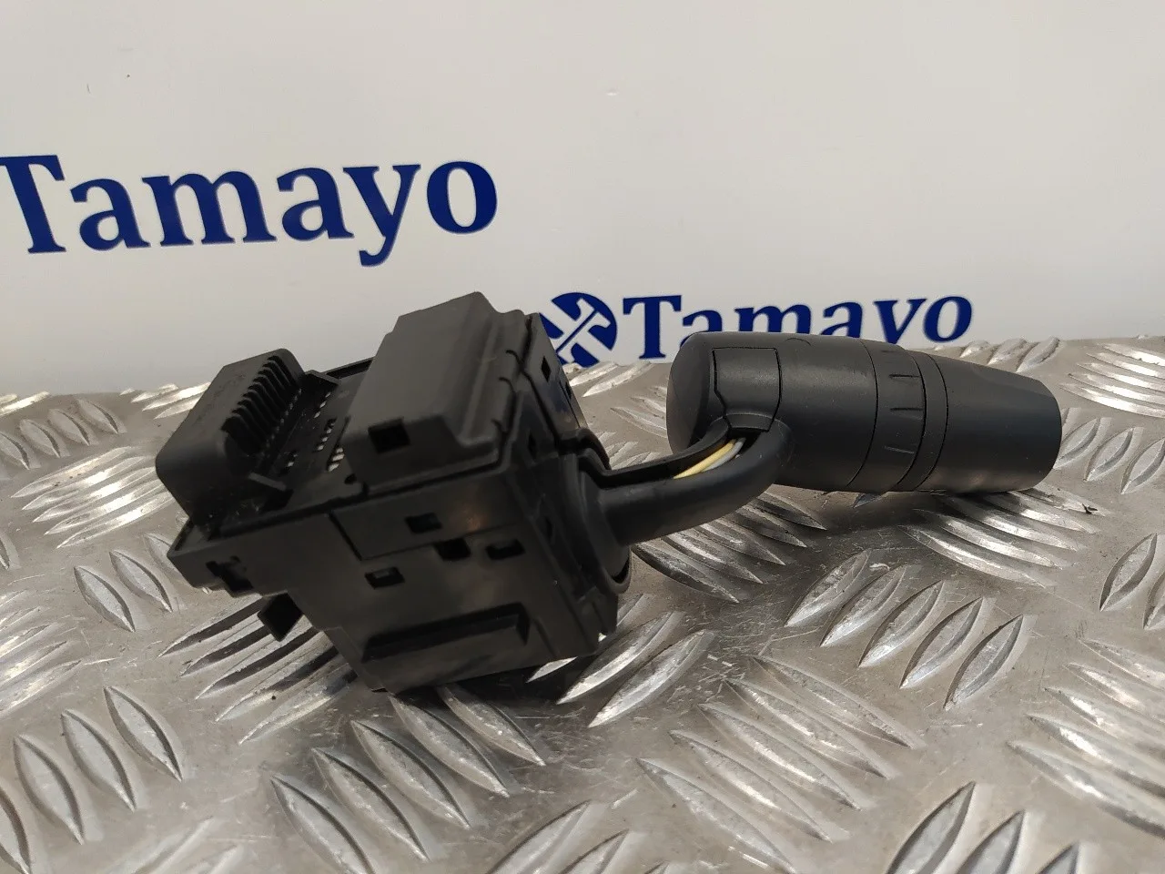 Mando Intermitentes para Mazda 2 Lim. ()