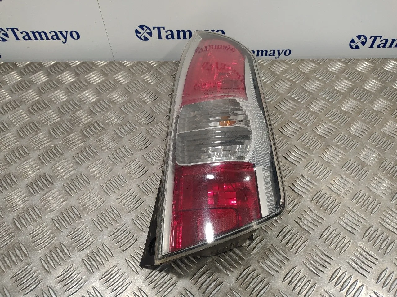 Piloto Trasero Derecho para Subaru Justy J13