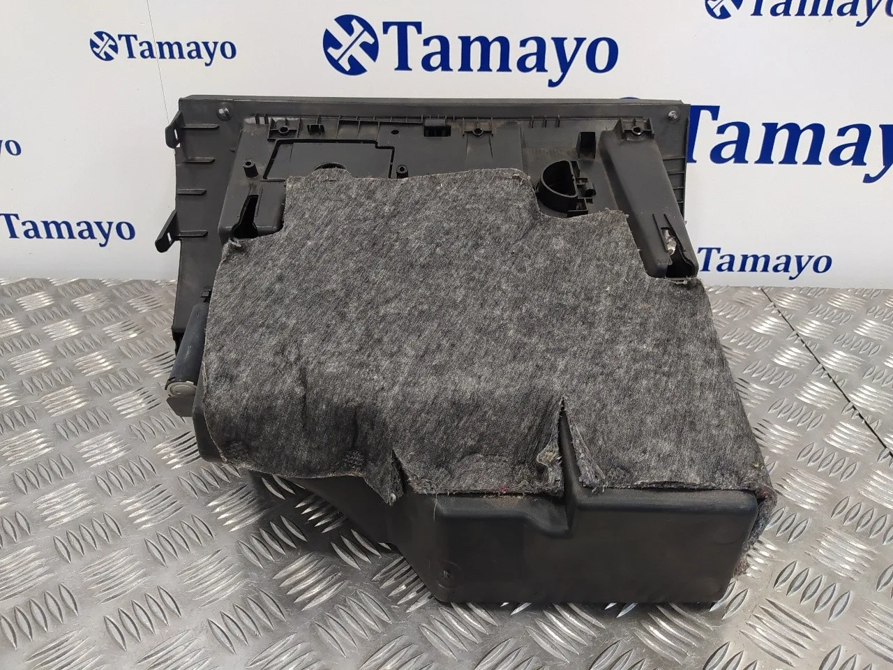 Guantera para Peugeot 308 Sw