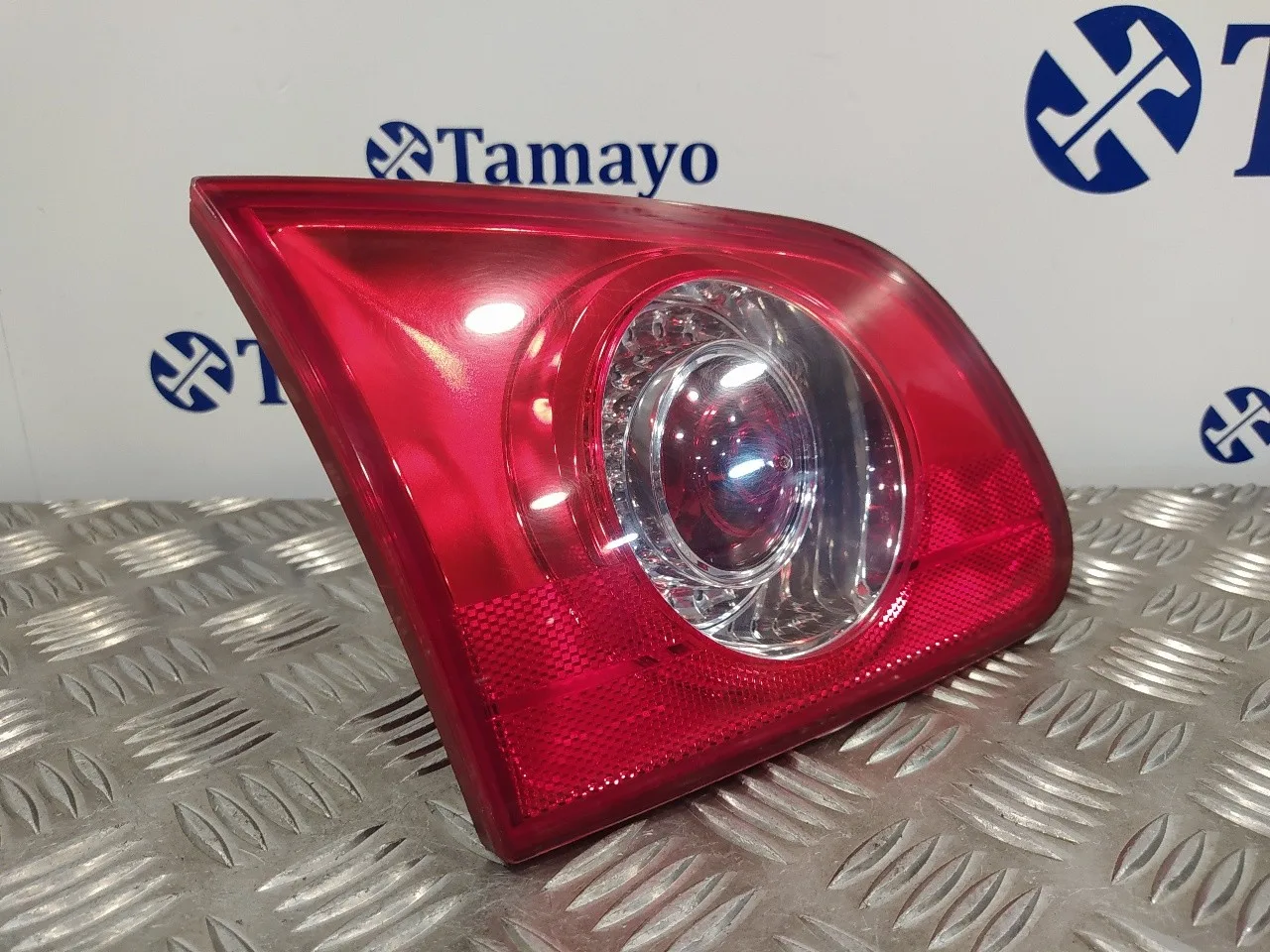 Piloto Trasero Izquierdo Interior para Volkswagen Passat Variant (3C5)