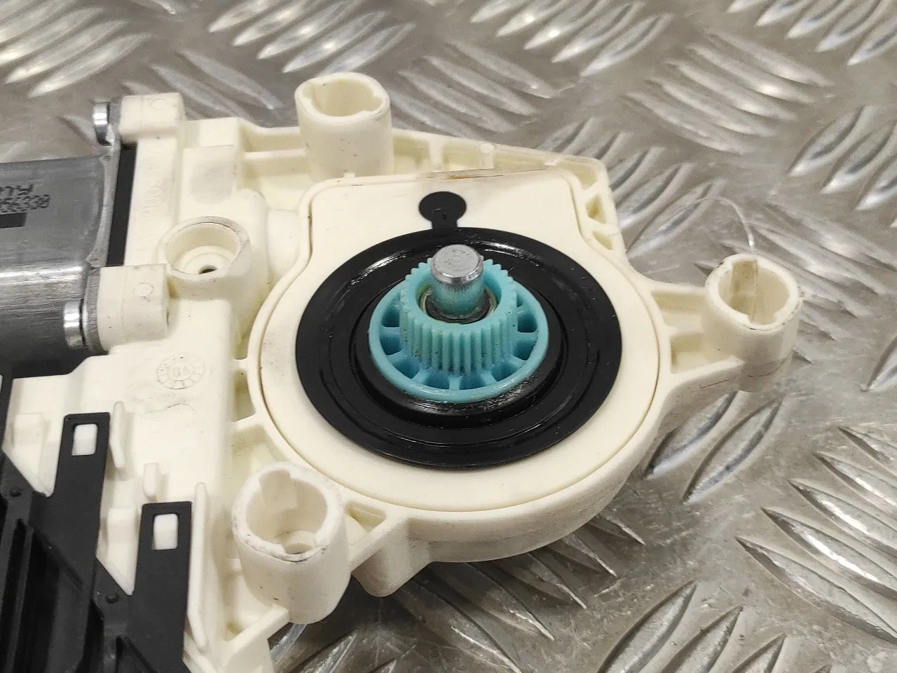 Motor Elevalunas Trasero Derecho para Volkswagen Passat Variant (3C5)