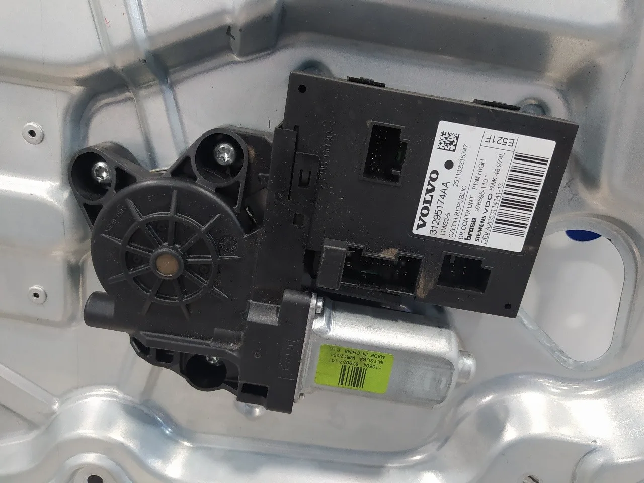 Elevalunas Delantero Derecho para Volvo C30