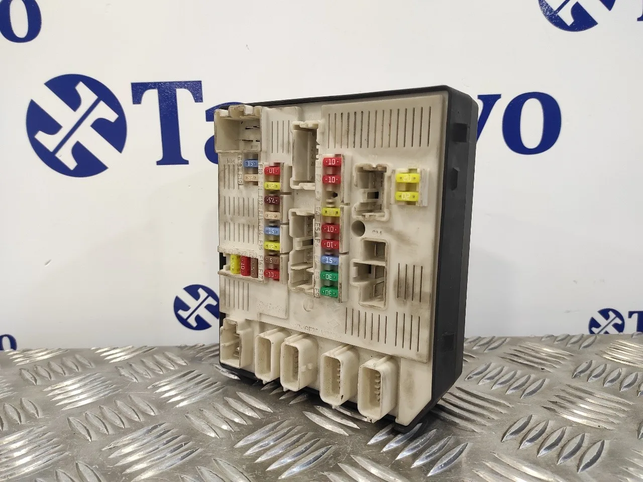 Caja Reles / Fusibles para Renault Megane Iii Berlina 5 P