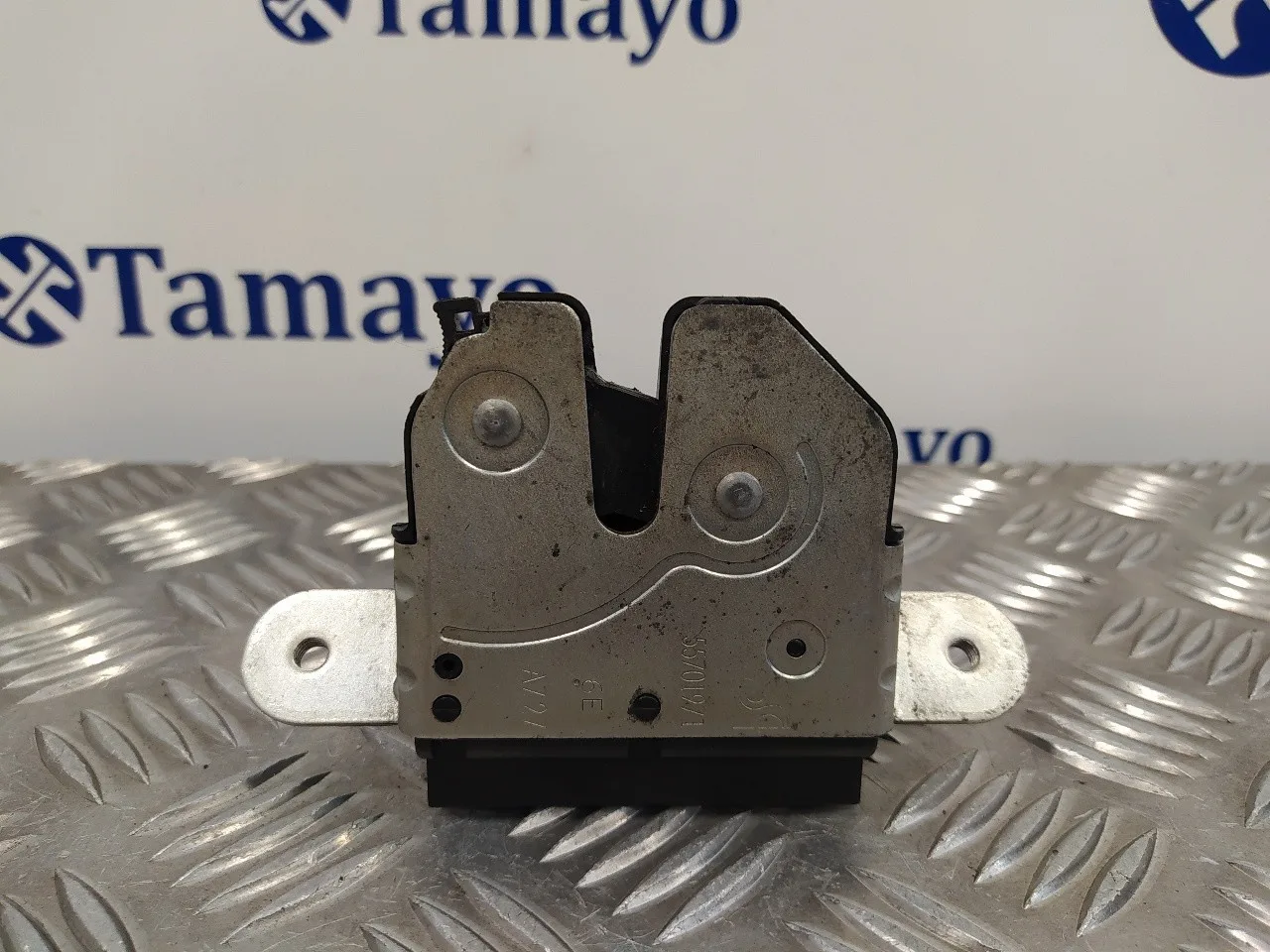 Cerradura Maletero / Porton para Opel Corsa D