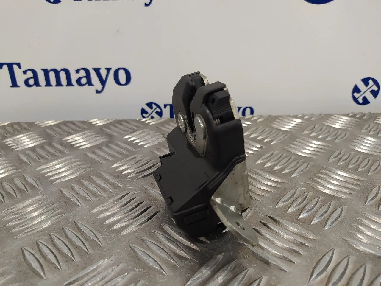 Cerradura Maletero / Porton para Opel Corsa D