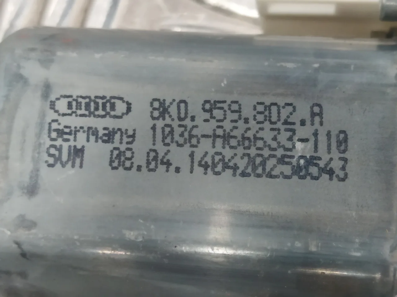 Elevalunas Delantero Derecho para Audi A4 Avant (8K5) (2008)