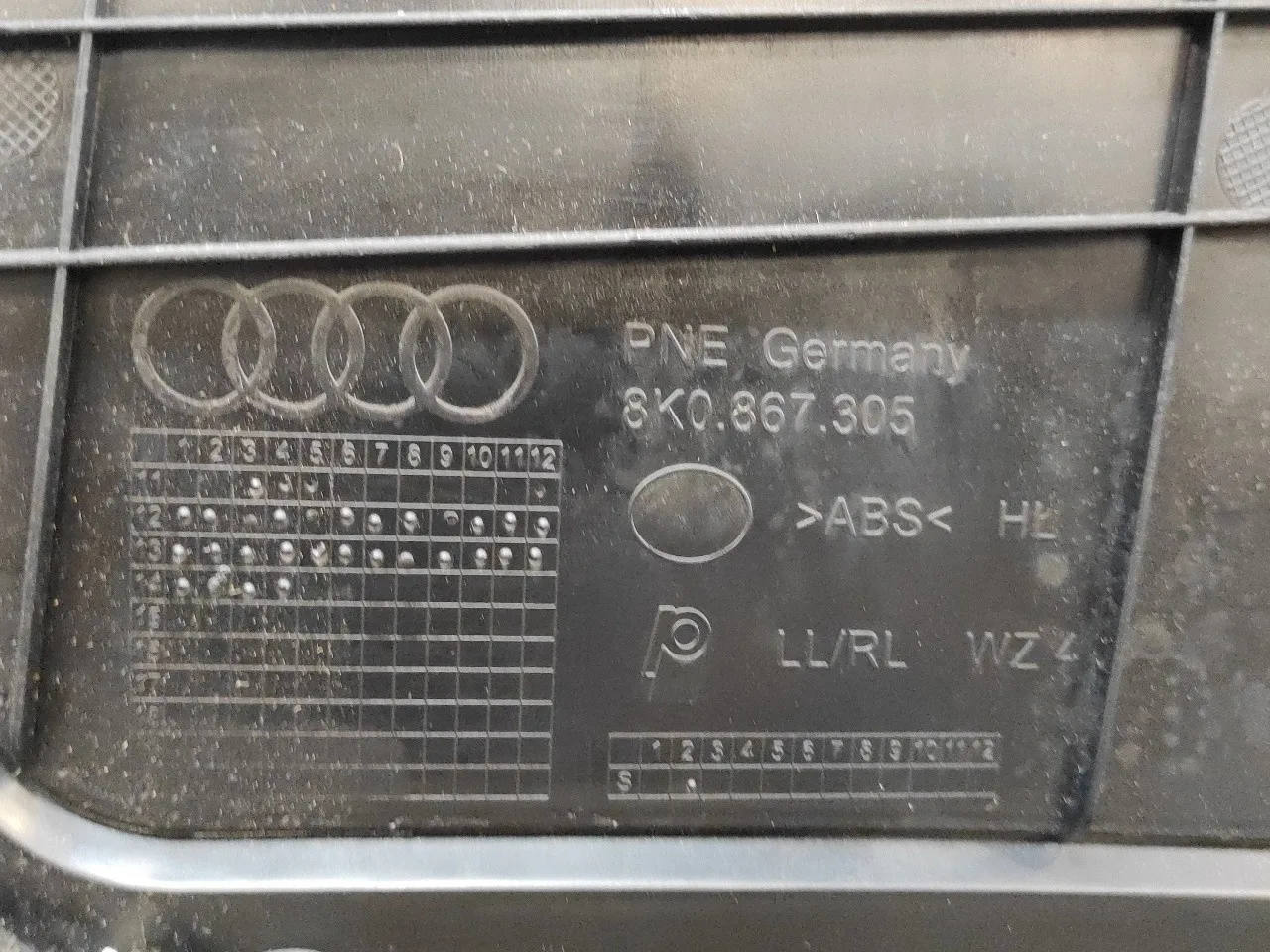 Guarnecido Puerta Trasera Izquierda para Audi A4 Avant (8K5) (2008)