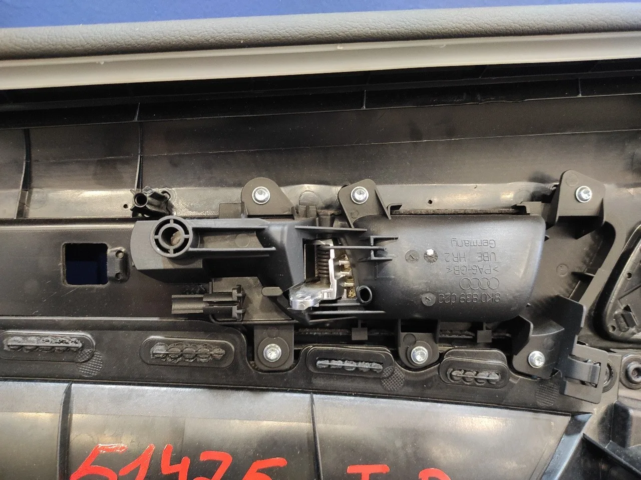 Guarnecido Puerta Trasera Derecha para Audi A4 Avant (8K5) (2008)