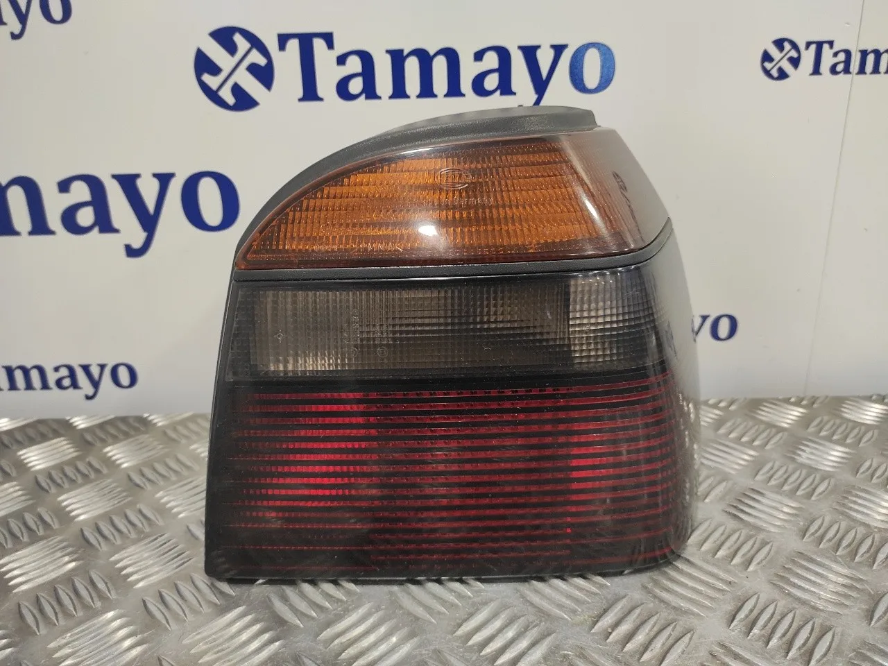 Piloto Trasero Derecho para Volkswagen Golf Iv Cabriolet (1E7)
