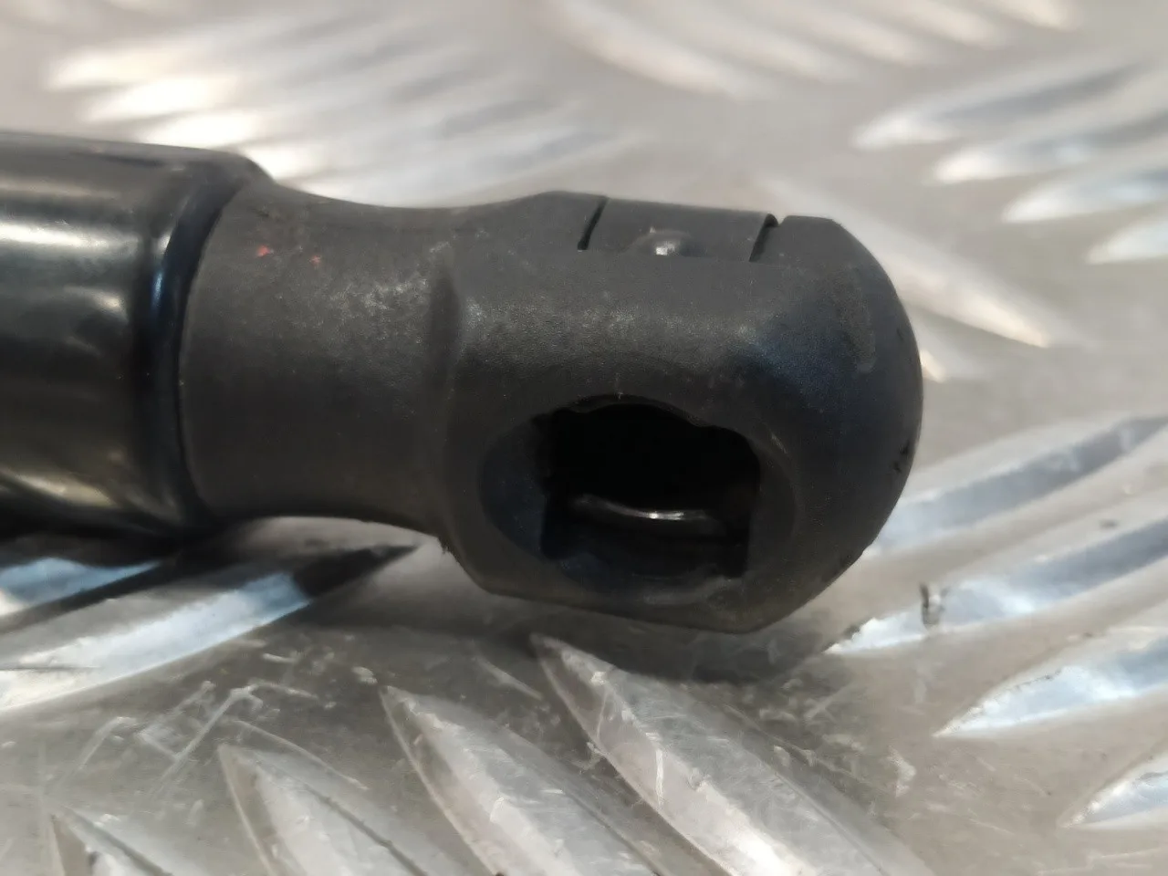 Amortiguadores Maletero / Porton para Audi A4 Avant (8K5) (2008)