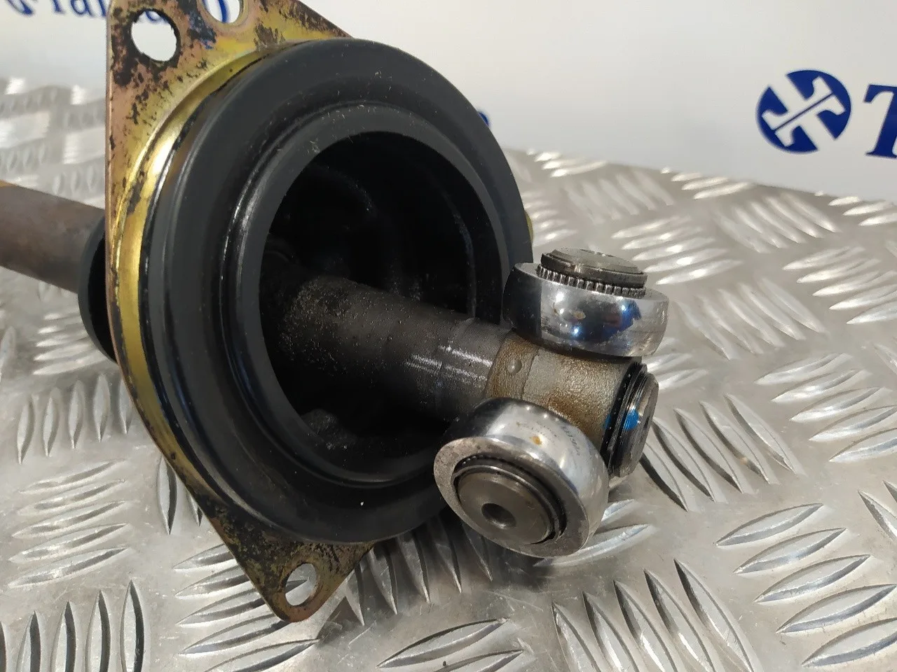 Transmision Delantera Izquierda para Opel Vivaro