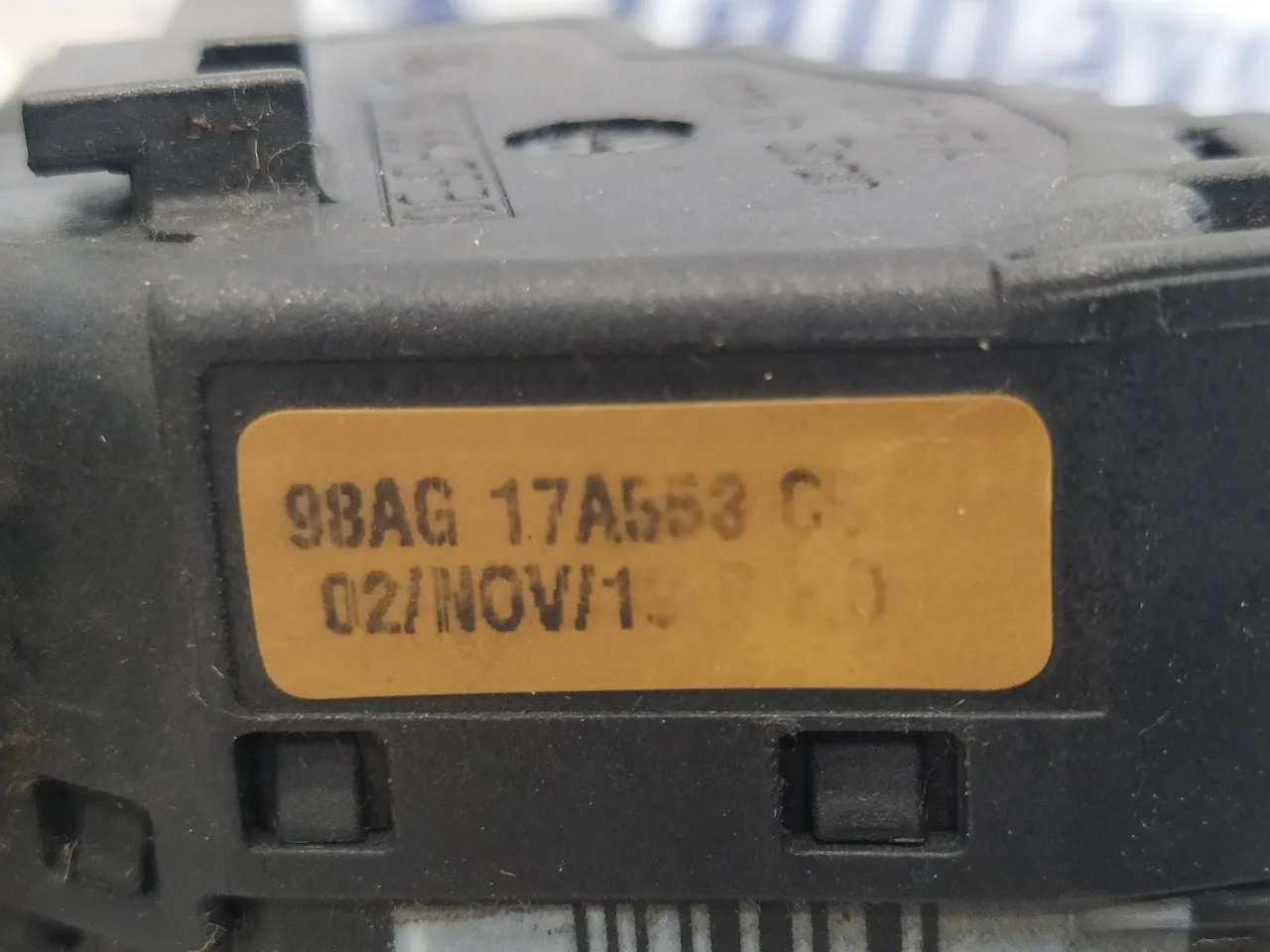 Mando Limpia para Ford Focus Berlina (Cak)