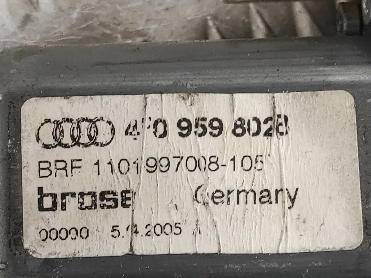 Elevalunas Delantero Derecho para Audi A6 Berlina (4F2)