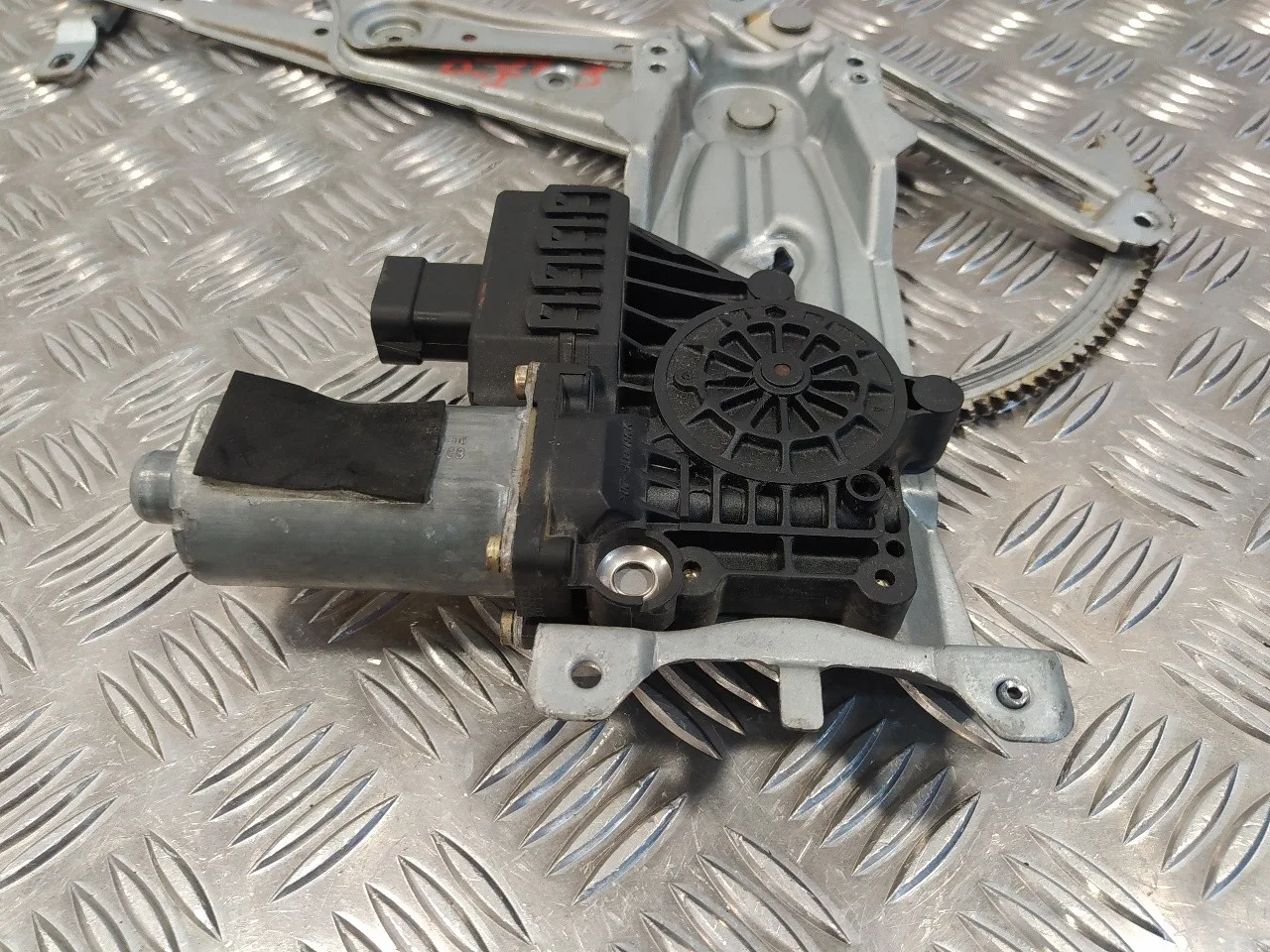 Elevalunas Delantero Izquierdo para Opel Astra G Berlina