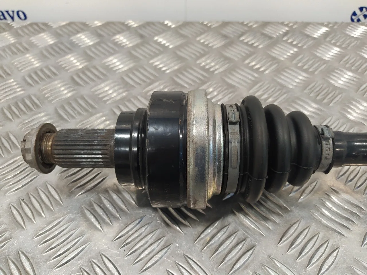 Transmision Trasera Izquierda para Bmw Serie 1 Lim. (F20/F21)
