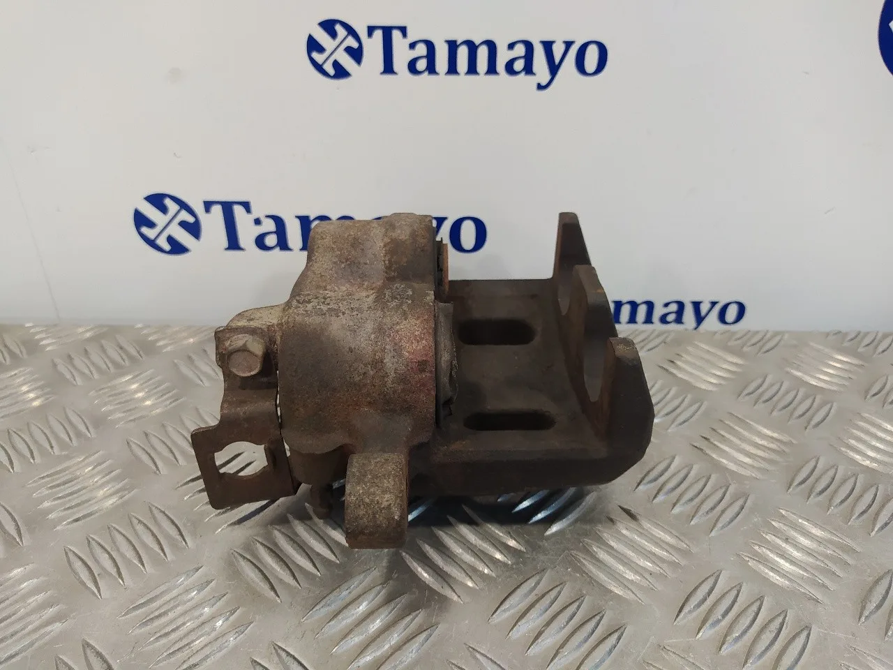 Pinza Freno Delantera Derecha para Mitsubishi Montero (V20/V40)