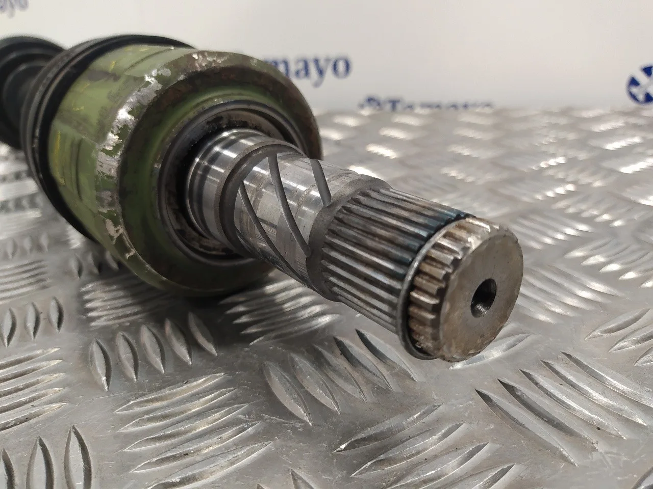 Transmision Delantera Izquierda para Kia Sorento