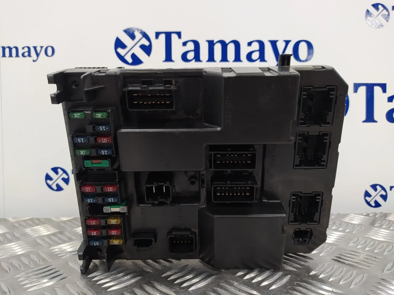 Caja Reles / Fusibles para Peugeot 307 (S1)