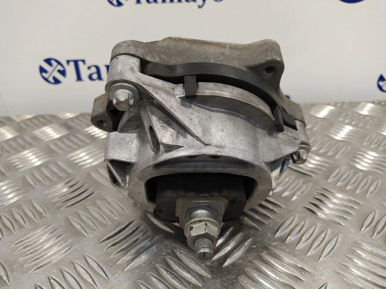 Soporte Motor Izquierdo para Bmw Serie 1 Lim. (F20/F21)