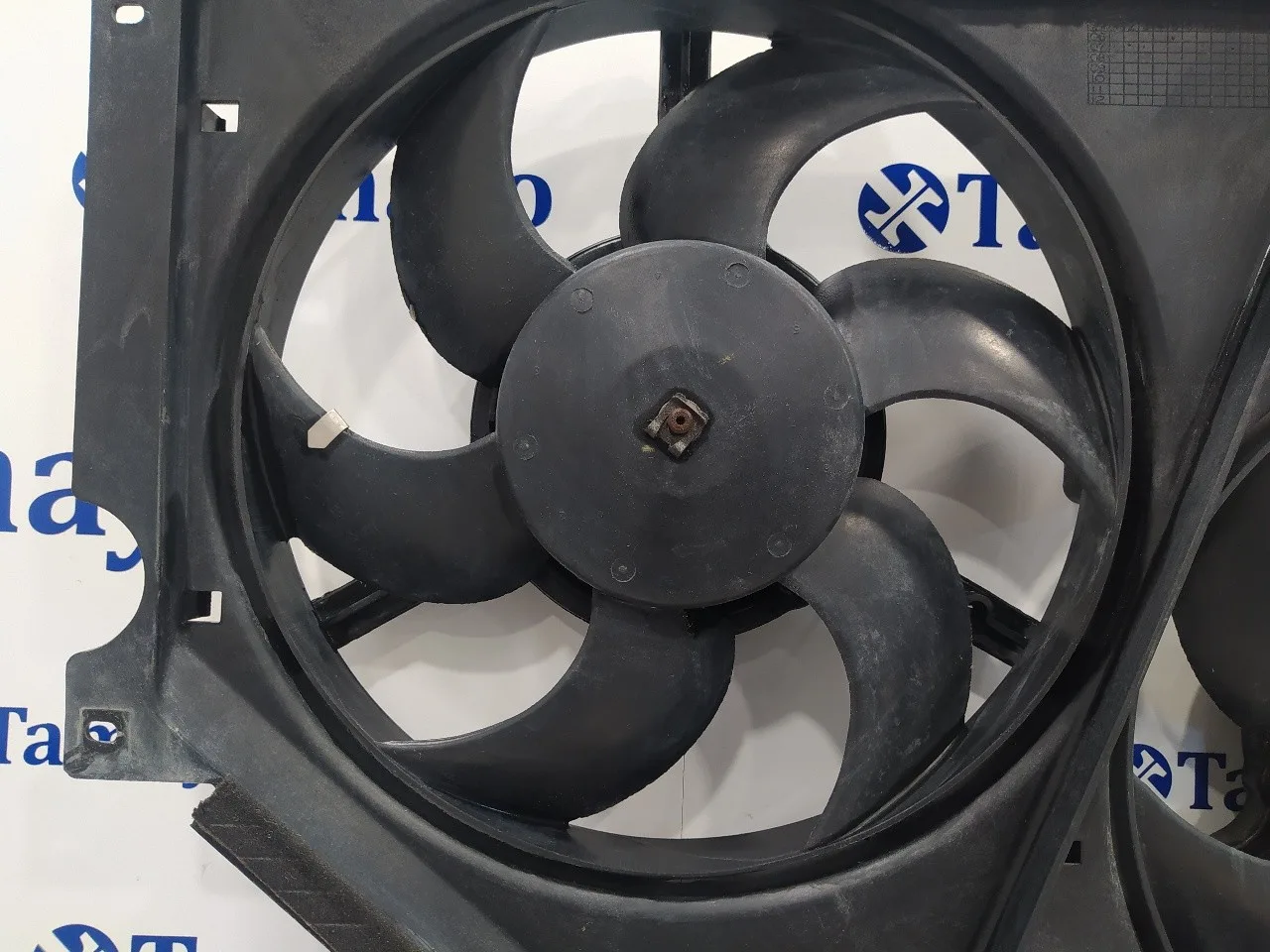 Electroventilador para Tata Xenon