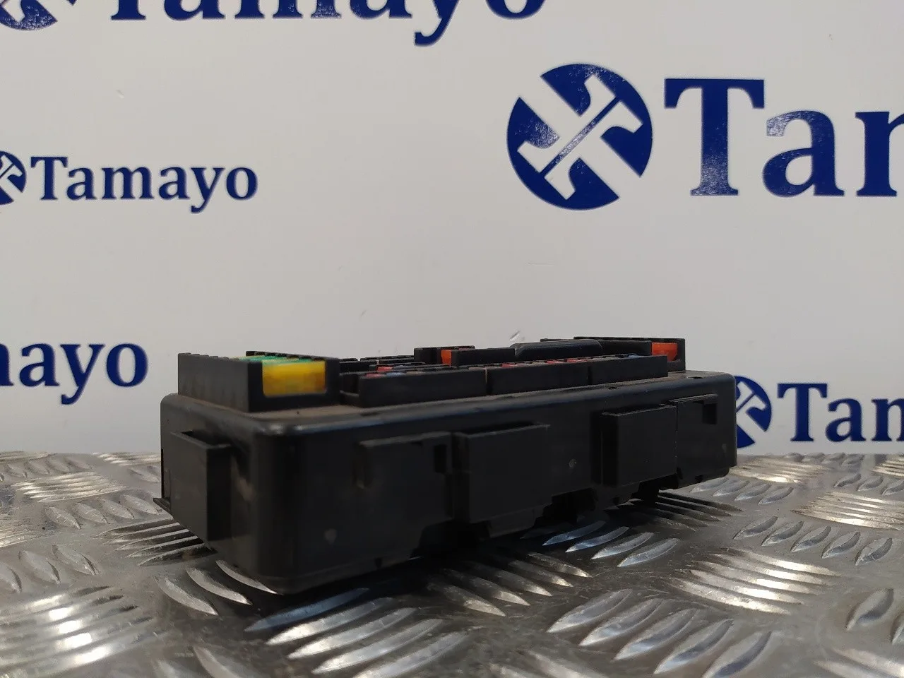 Caja Reles / Fusibles para Bmw Serie 1 Lim. (F20/F21)