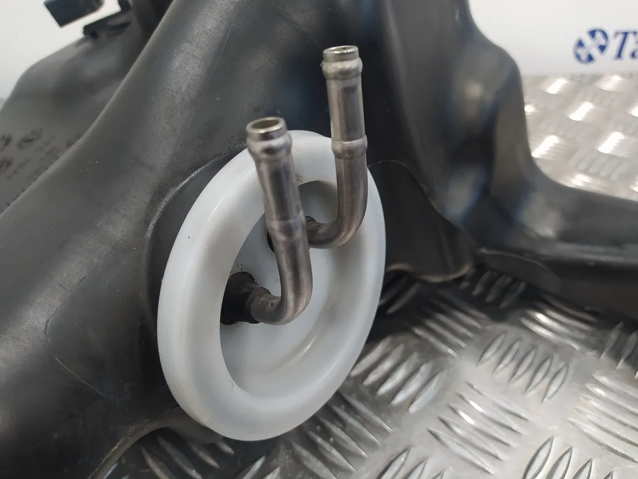 Deposito Limpia para Mercedes-Benz Clase E (W212) Lim.