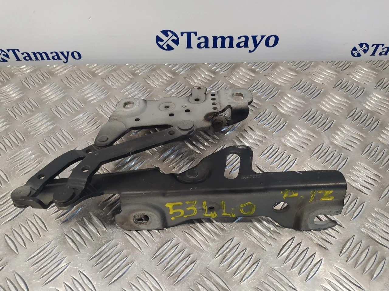 Visagra Capo para Bmw Serie 1 Lim. (F20/F21)
