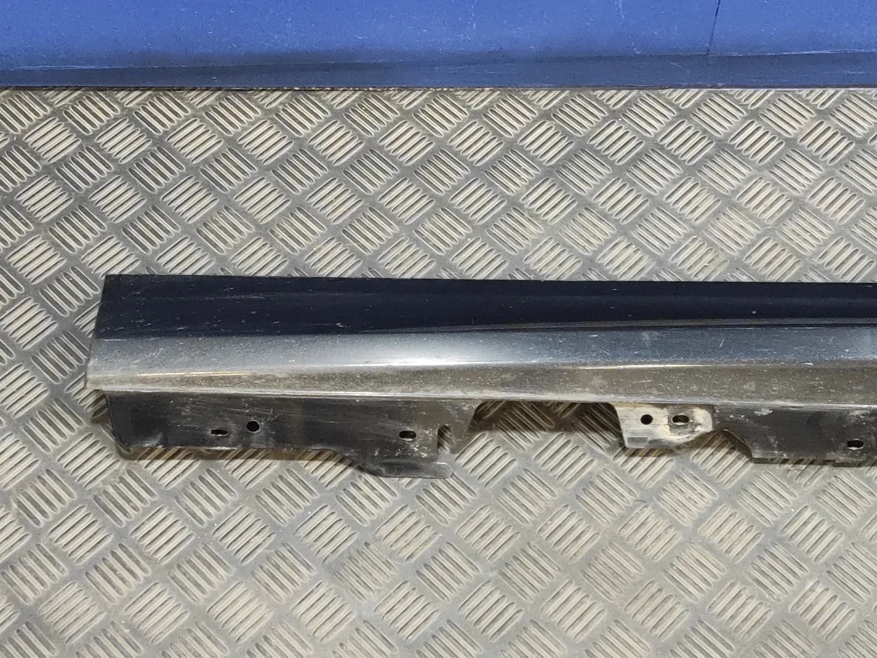 Faldon Lateral para Bmw Serie 1 Lim. (F20/F21)