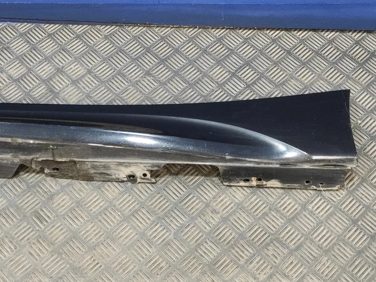 Faldon Lateral para Bmw Serie 1 Lim. (F20/F21)