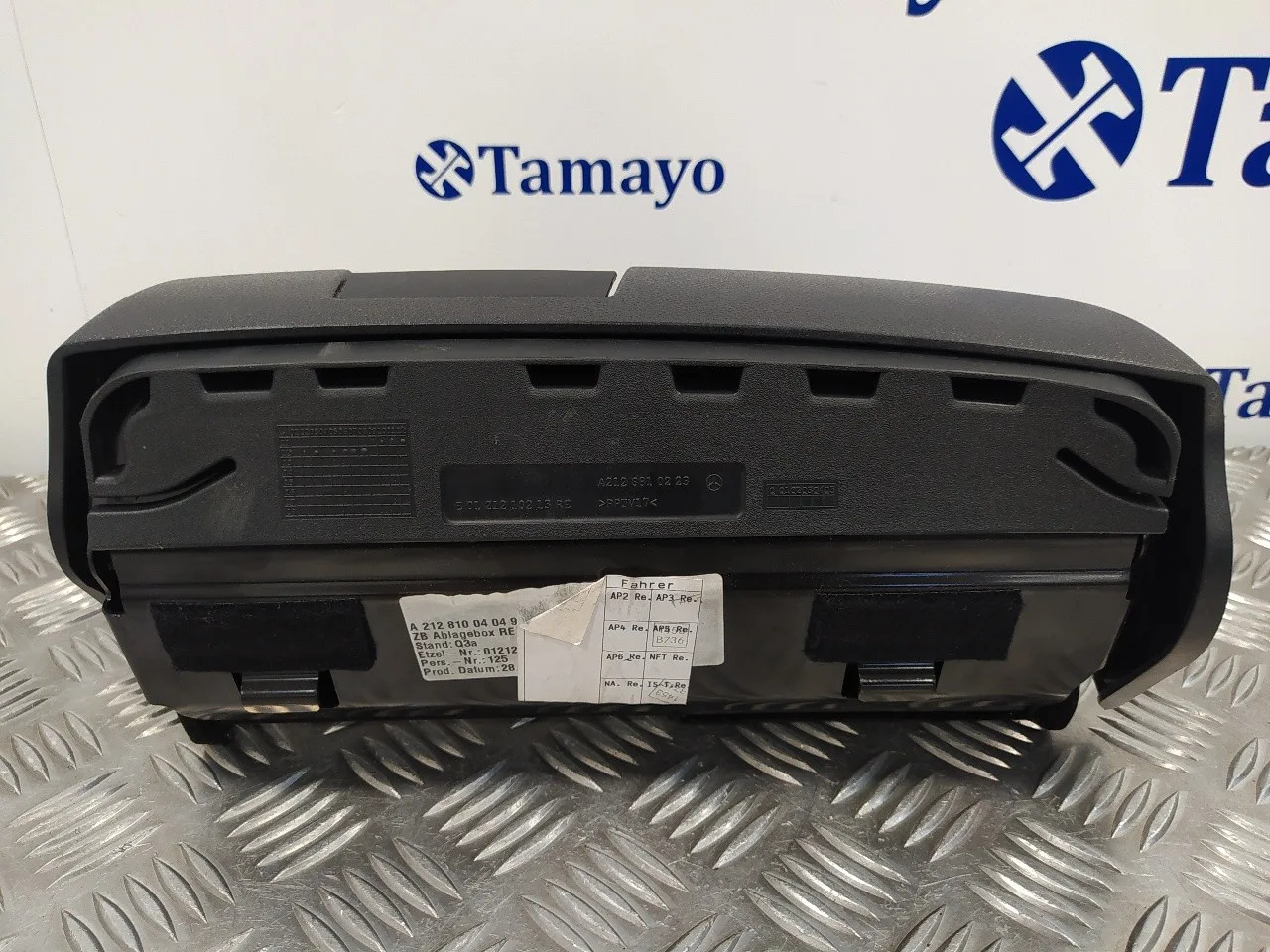 Guantera para Mercedes-Benz Clase E (W212) Lim.