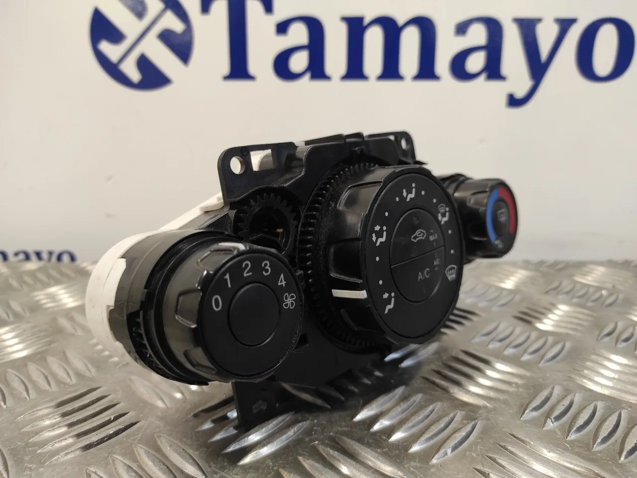 Mando Climatizador para Ford Fiesta (Cb1)