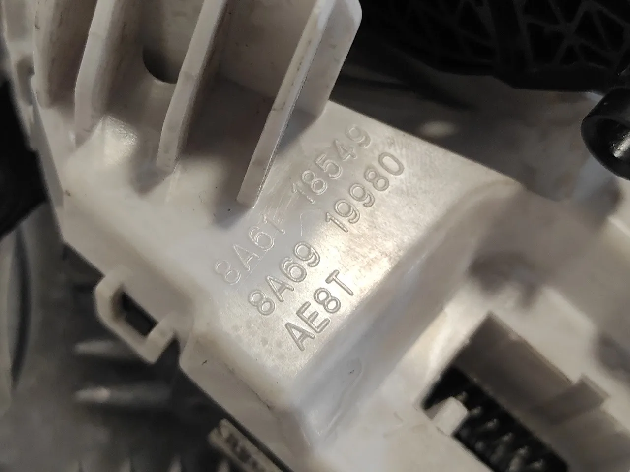 Mando Climatizador para Ford Fiesta (Cb1)
