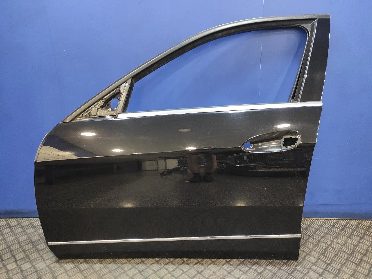 Puerta Delantera Izquierda para Mercedes-Benz Clase E (W212) Lim.